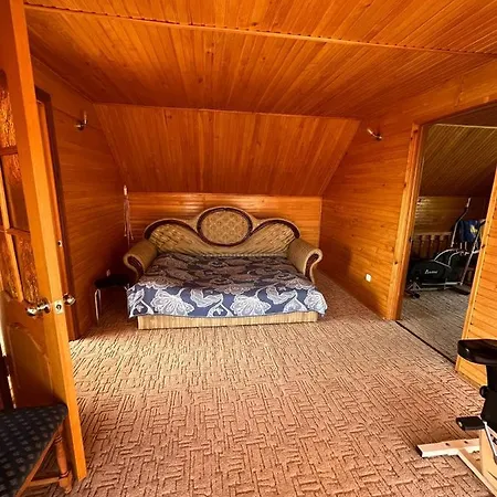 Cottage 'Carolina' With Hot Tub, Sauna And Bbq Area Kosiv Exterior photo